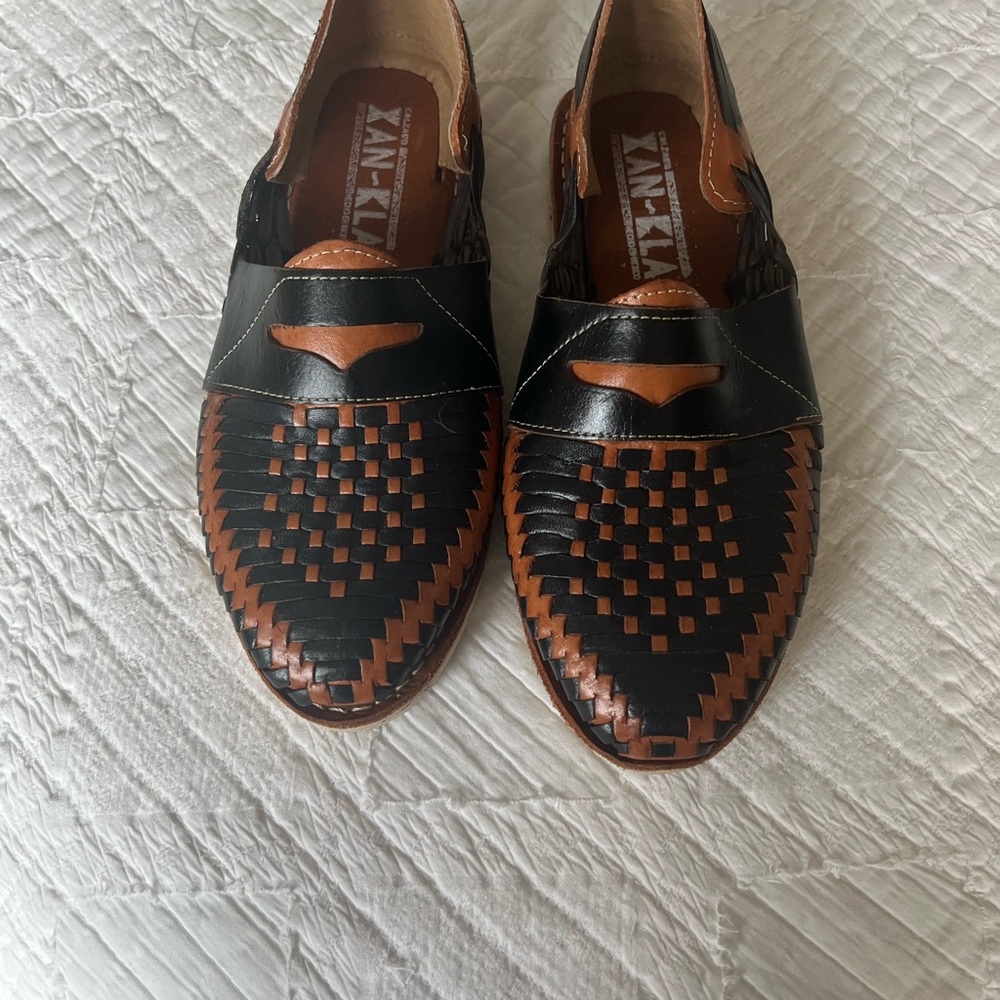 Men's Black and Brown Woven Huarache Shoes
